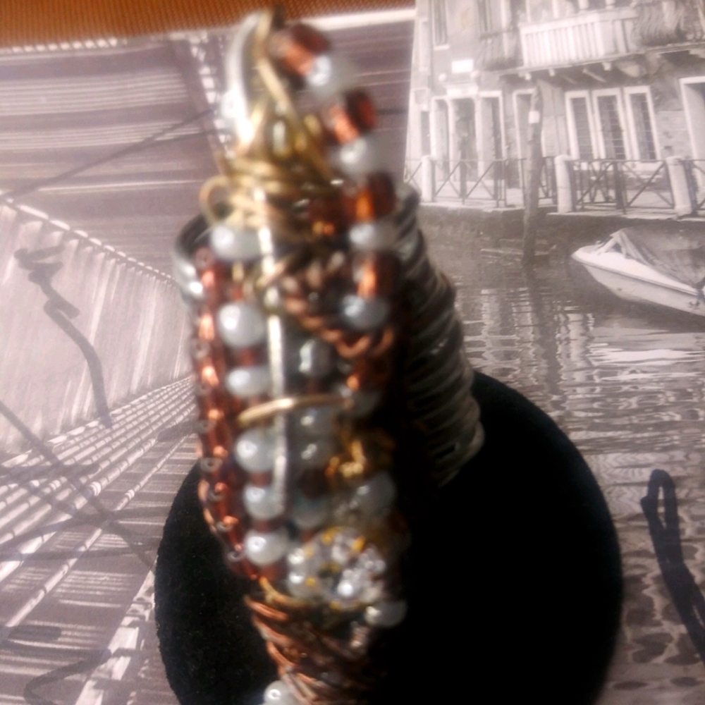 Jewelry - Picture 11 of 14